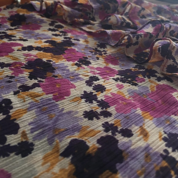 Express Floral Blouse / Tank - purple Mustard - Extra Small XS - Picture 4 of 4
